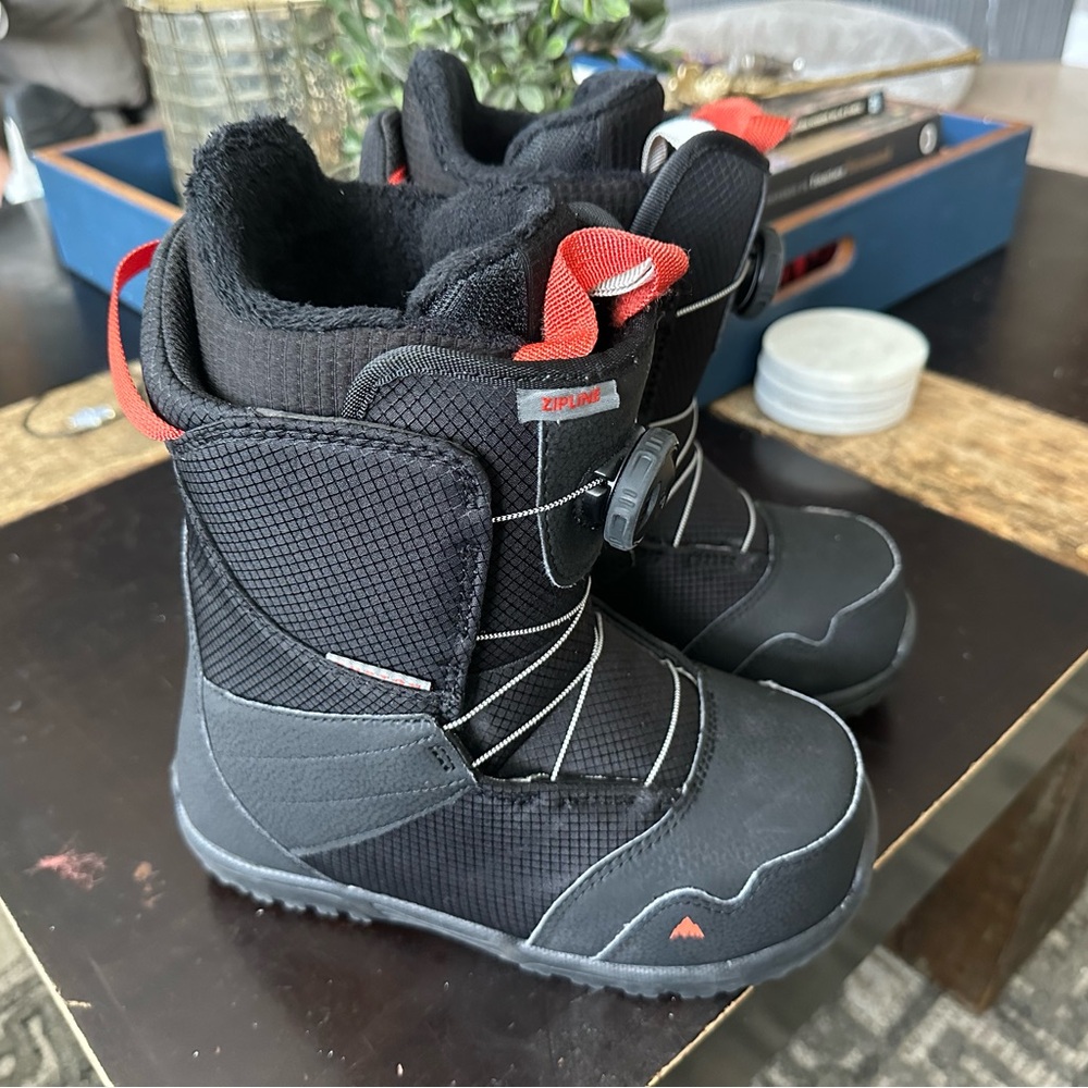🏂 EUC BURTON KIDS BOA ZIPLINE SNOWBOARD BOOTS : Size 5 : Wears like a Size 4 🏂